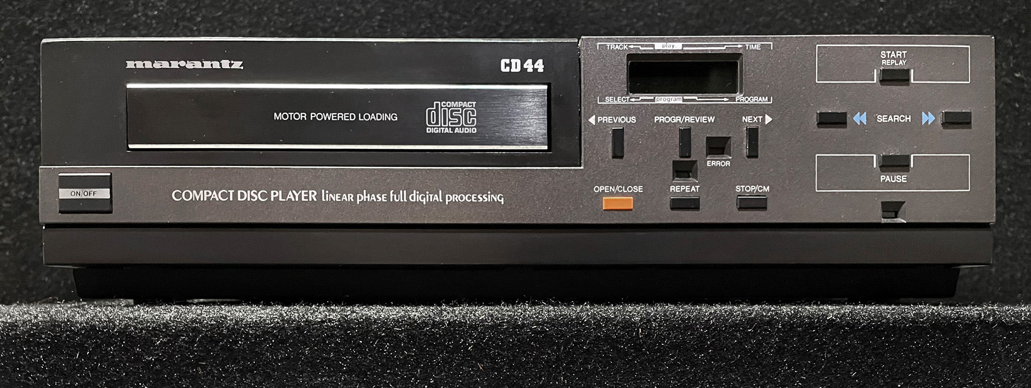 Click To Enlarge Marantz CD44 CD Player